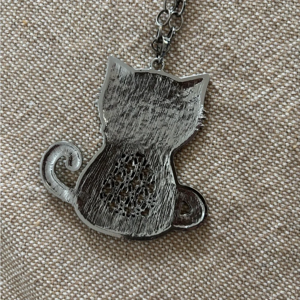 Turquoise‎ Cat Pendant Necklace